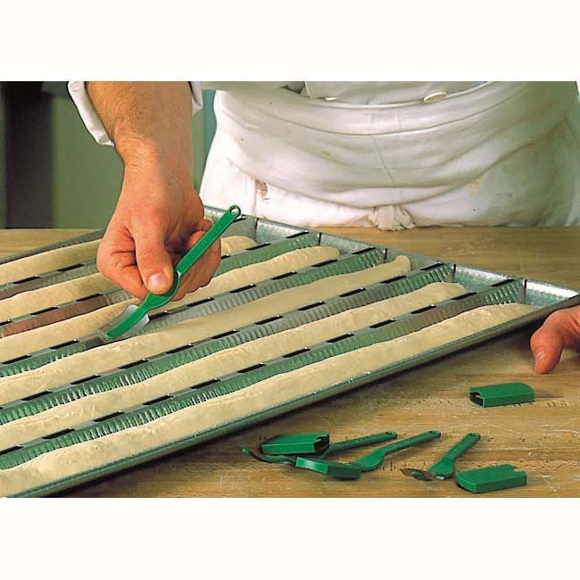 BAKERS BLADE-MASTER CHEF 6"