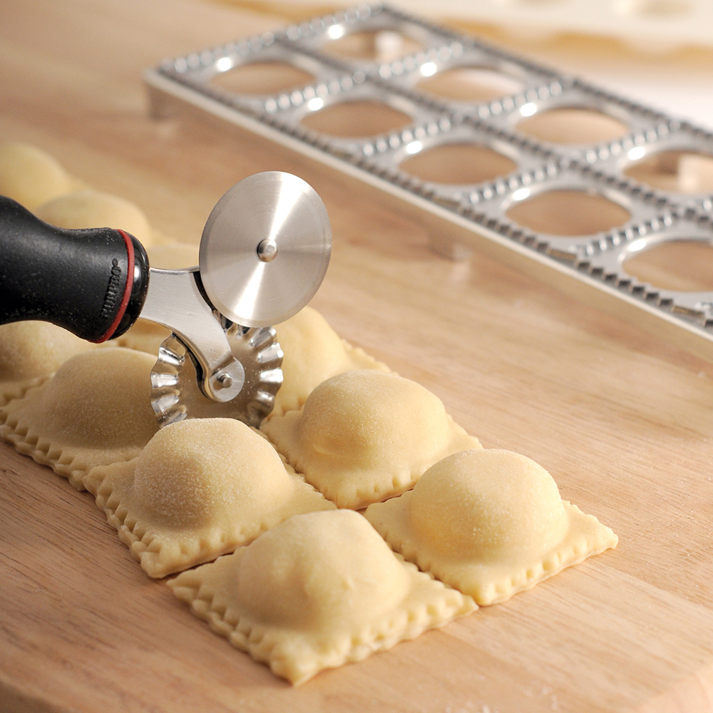 PASTRY / RAVIOLI WHEEL (6)
